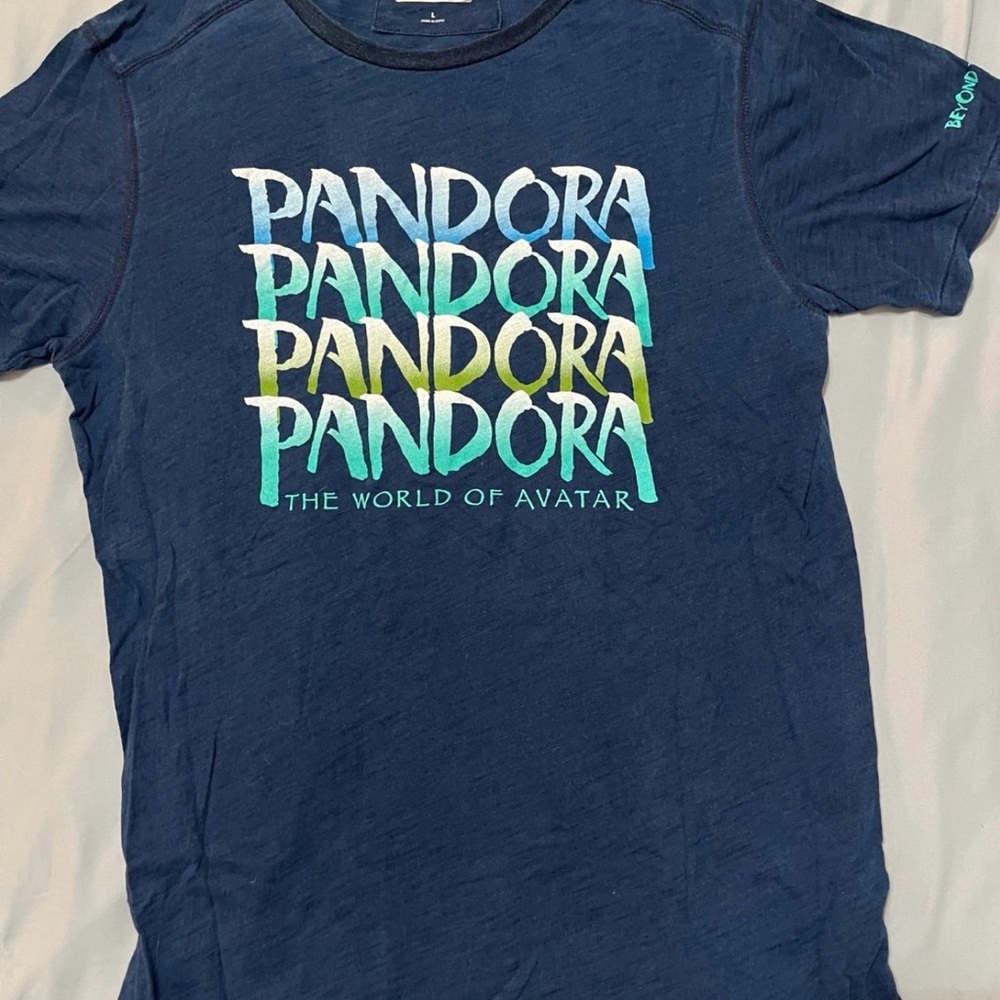 Disney’s Animal Kingdom Pandora Grand Opening the World of Avatar T-Shirt